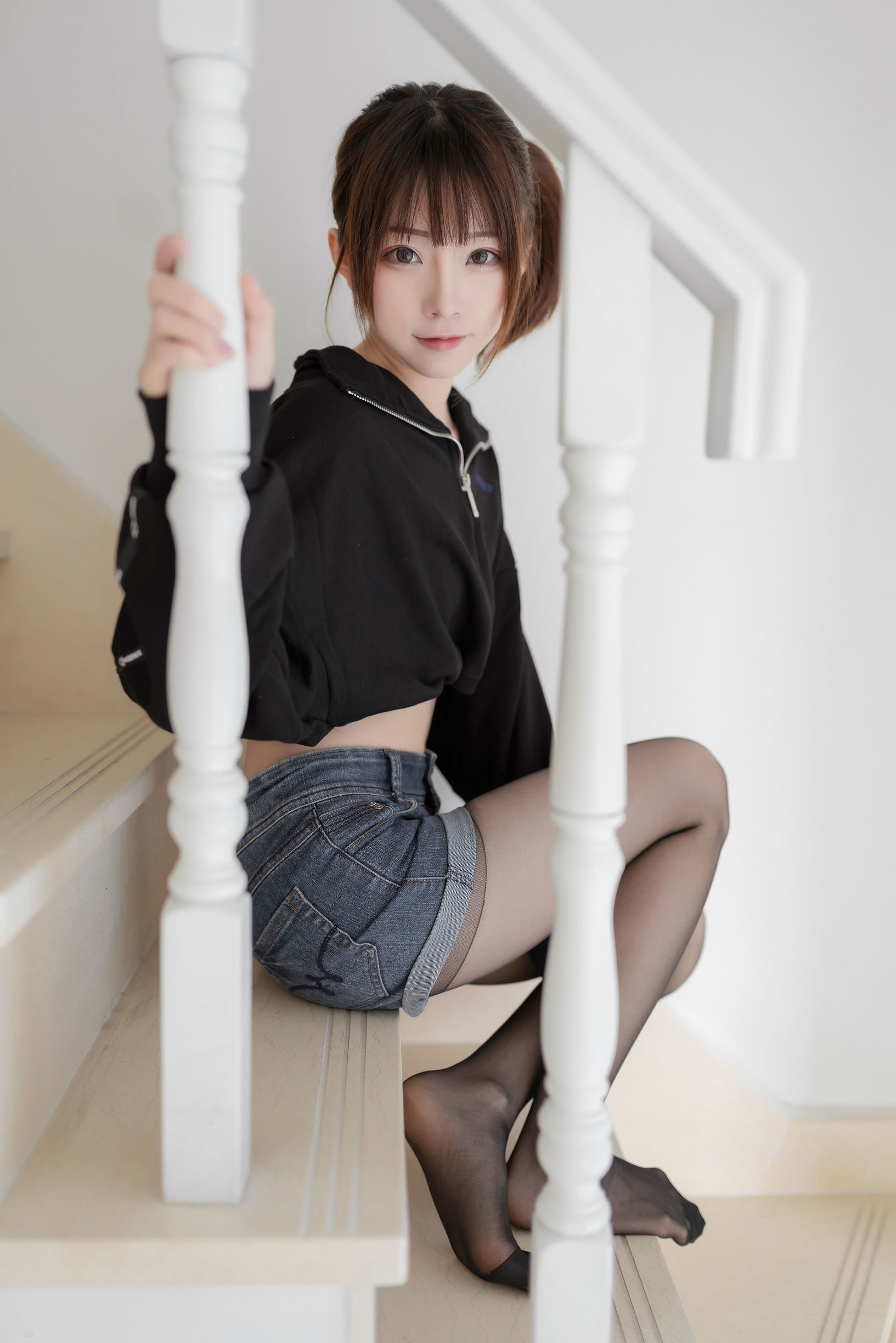 [网红COSER]动漫博主Kitaro_绮太郎单马尾女孩插图
